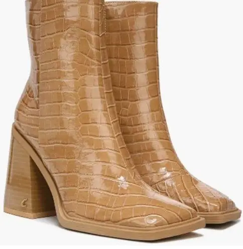 Circus by Sam Edelman Croc boots