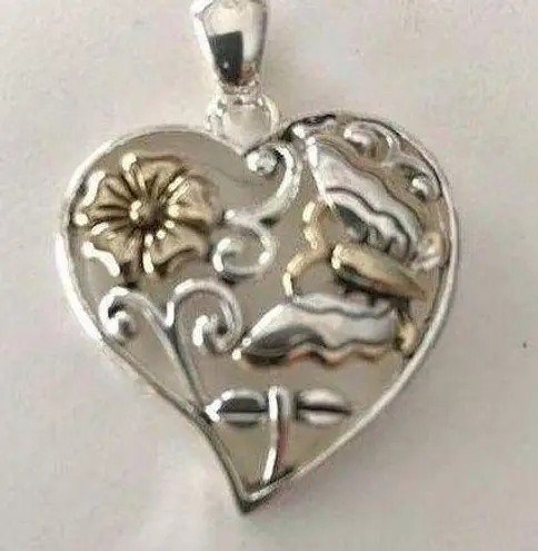 Handmade Heart Pendant Butterfly Dragonfly New Valentine