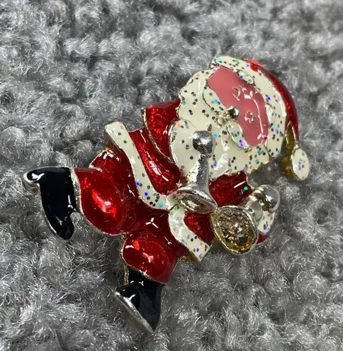 Christmas Santa Jewelry Pin Brooch Playing Horns Metal Glitter Enamel Paint