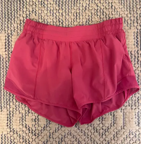 Lululemon Hotty Hot Short Low Rise