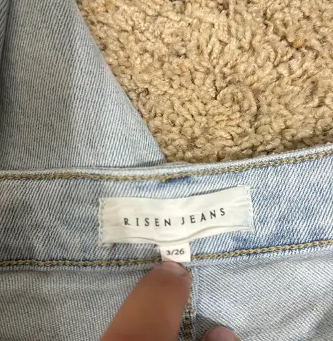 Risen Jeans