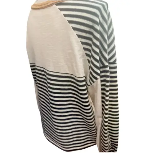 Oversized Star Patch Sweater Black