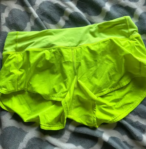 Lululemon Hotty Hot Short 2.5”