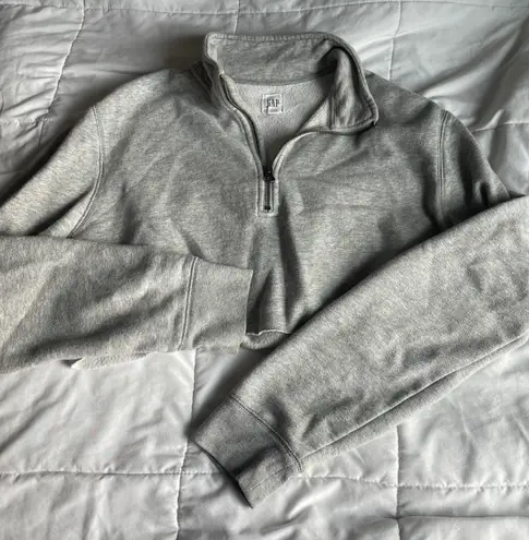 Gap Cropped Quarterzip Sweatshirt