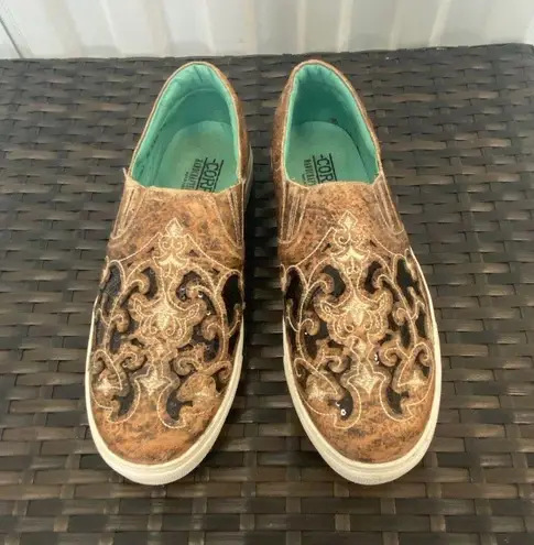 Corral women sneakers, size 9.5