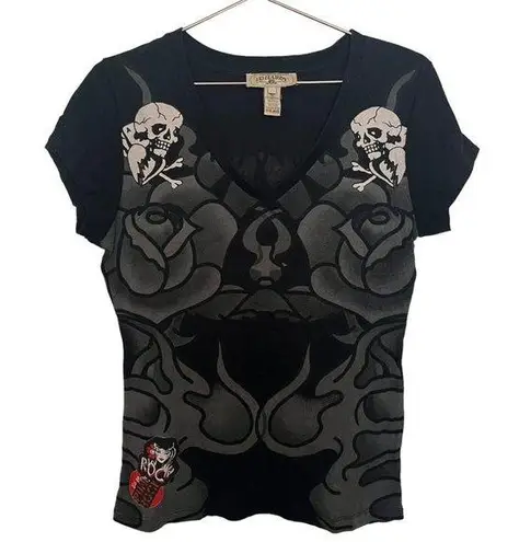 Ed Hardy Vintage  Skull and roses vneck women's tshirt size large