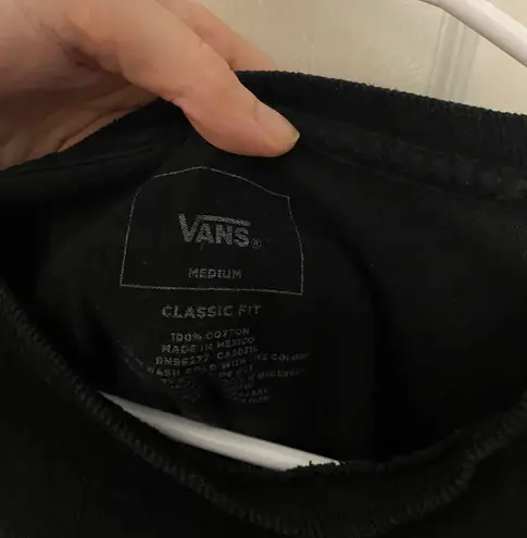 Vans black and red  t shirt thumbnail 3