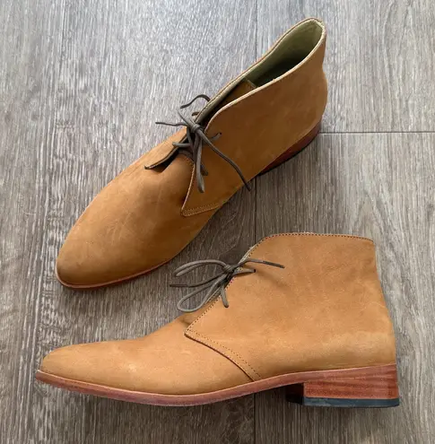 Nisolo Isa Brown Suede Lace Up Chukka Boots Light Oka Size 9