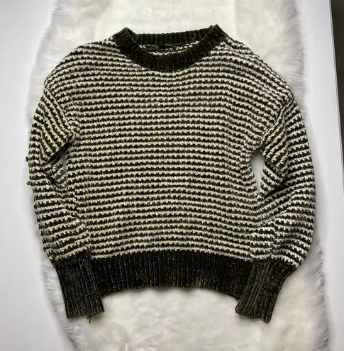 Cyrus Green Stripes Chenille Sweater 18 From BrynnsPoshPearls