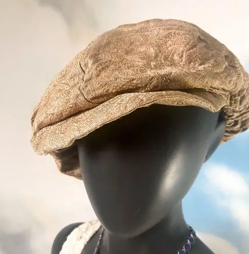 Handmade silk paisley retro newsboy hat Gold