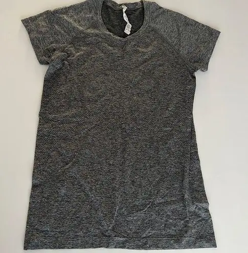 Lululemon  New York Special Edition Swiftly Tee Size 8 Gray