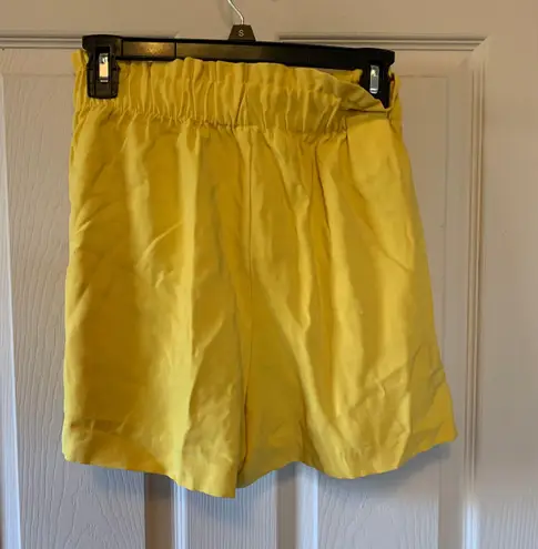 BCBGeneration BCBGEN Small Yellow Shorts