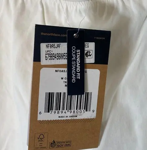 The North Face NWT  Women's Classic V Skort in White