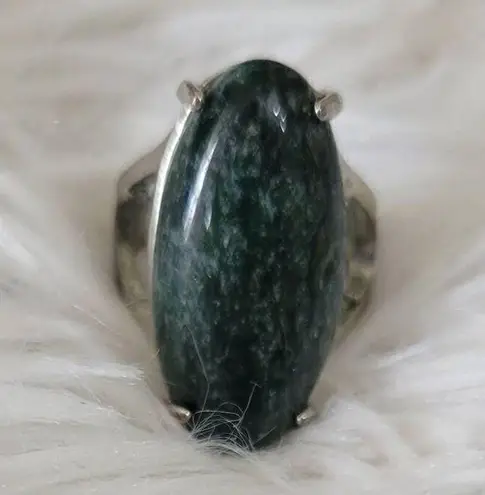 Size 8 Jade Cocktail Ring Green