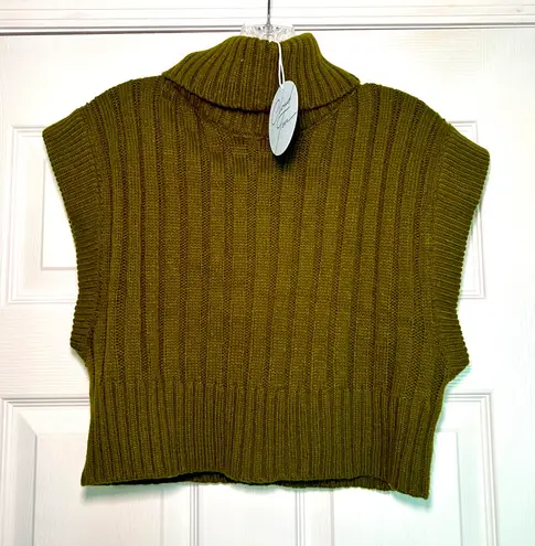 Cloud Ten NWT Green Ribbed Turtle neck Sweater vest women’s small fall layering
