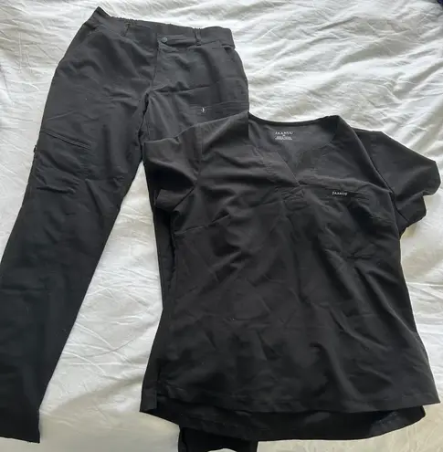 Jaanuu Black Scrub Set (Top + Bottom)