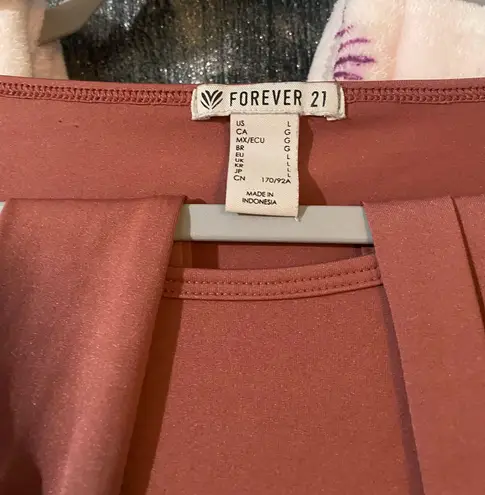 Forever 21 Athletic Crop Top