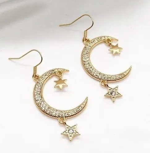 Moon and Star Dangle Earrings