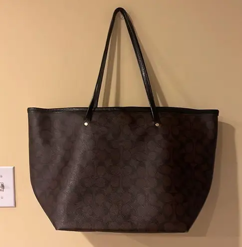 Coach  monogram tote bag