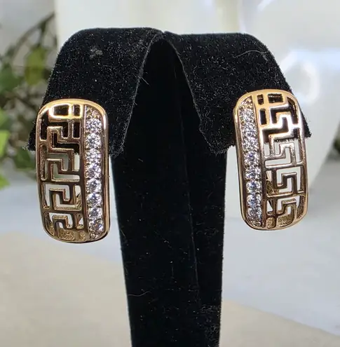 Boutique Gold Filled Greek Key Huggie Earrings