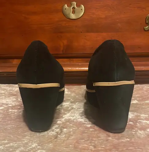 Pilcro and the Letterpress ANTHRO Black Tan Trim 2.75” Wedge Heels $150 VGUC 7