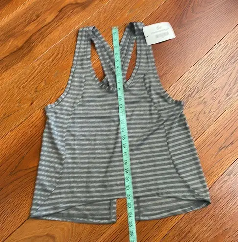 Zyia Active Sleeveless Gray Nimbus Split Back Stripe Shirt