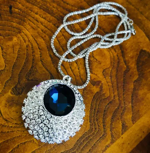 Faceted round royal blue glass stone rhinestone medallion amulet long necklace