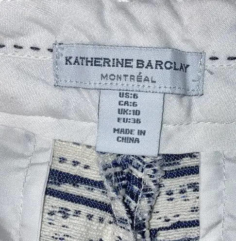 Katherine Barclay Metallic Embroidered Tweed Knit Shorts Size 6 Blue & White