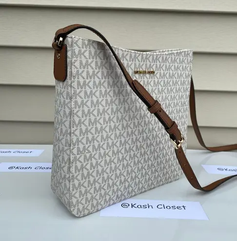 Michael Kors MK JST LG Messenger Leather Crossbody Bag