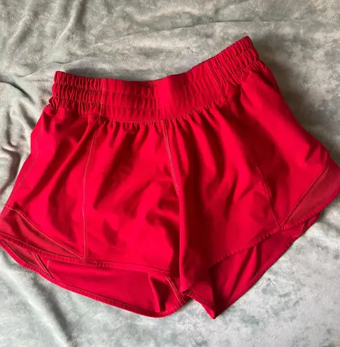 Lululemon Hotty Hot Short 2.5”