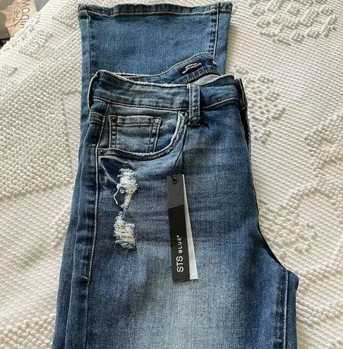 sts blue NWT! STS Jennifer mini flare jeans