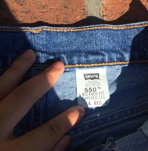 Levi's Vintage high waisted  550 mom jeans with tapered leg