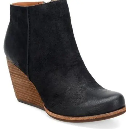 Kork-Ease Sculpted Stacked Wedge Black Bootie Natalya Size 9 $190.00