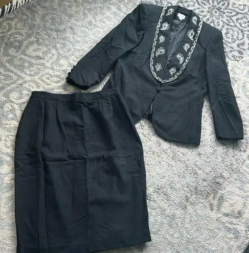 Vintage Emily… Wool Beaded Blazer & Skirt Set Black 16
