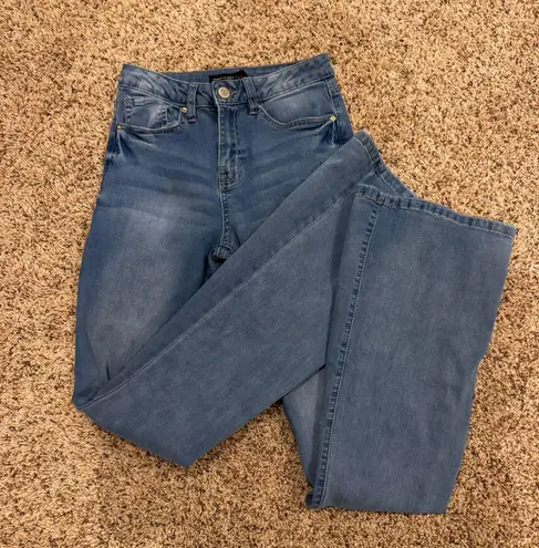 Boutique Bellbottom Jeans Size 26