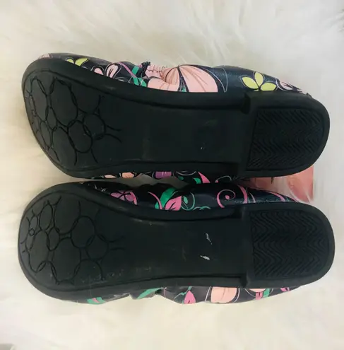 Serra NWT Memory Foam Flora Ballet Flats Size 8