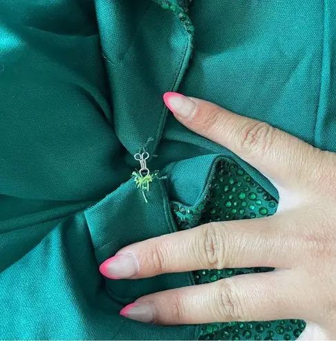This was my homecoming dress. Size 10 Amarra Emerald Green rhinestone dress