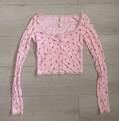 SKIMS Soft Lounge Lace Long Sleeve Button Up Shirt in Rose Print