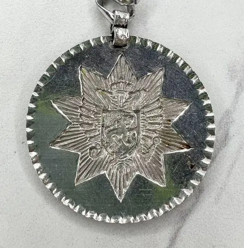 Womens Silver Tone Chain Belt Lion Crest Charm Y2K Festival XS ✨