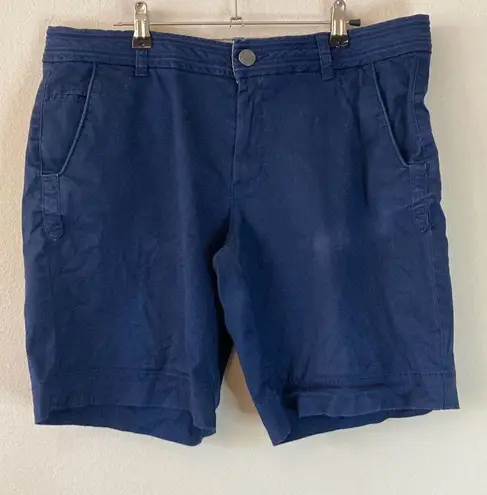 Natural Reflections Size 12 shorts (D20)