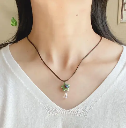 Handmade green ceramic star boho fairy cottage y2k necklace⭐️💚