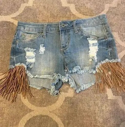 Soundgirl  western cowgirl fringe denim jean shorts size 7