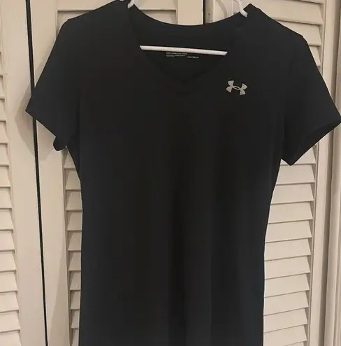 Under Armour  Black Fitted Short Sleeve Tee