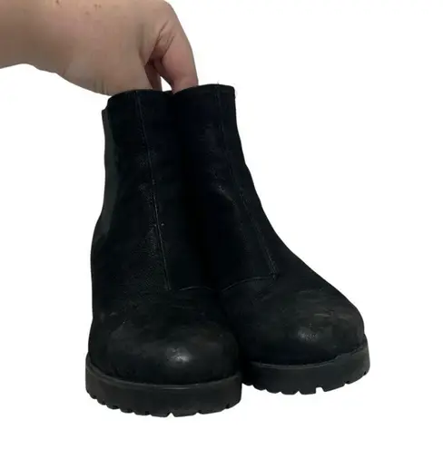 Vagabond Grace Brushed Nubuck Bootie Size 39 or US 9