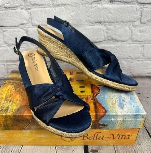 Bella Vita Women’s Kimora Wedge Espadrille Sandals Navy Thai Silk 10M NEW