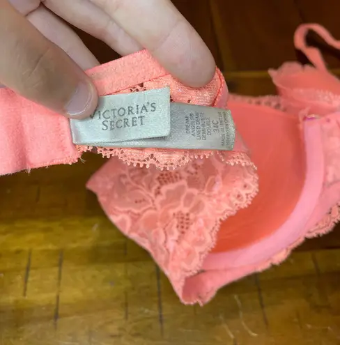 Victoria's Secret Victoria’s Secret Dream Angels Lined Demi Pink Bra with Lace Size 34C