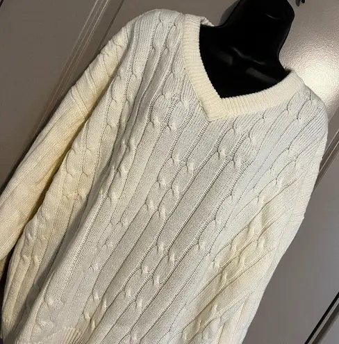 American Weekend Woman's Cream White Sweater Size 22W