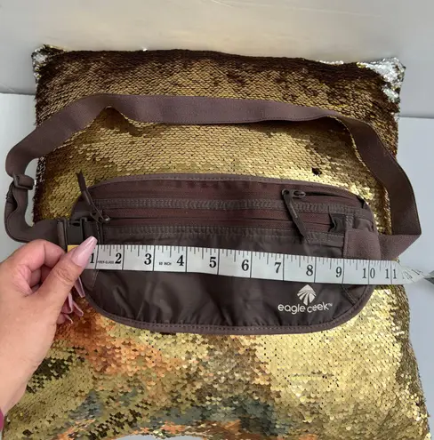Eagle Creek Undercover Hidden Pocket Travel Money Belt Unisex Brown One Size