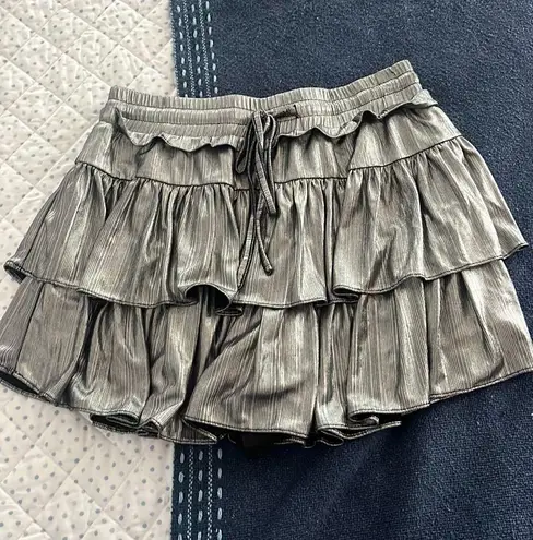 The Moon Day +  Metallic Ruffled Skort 