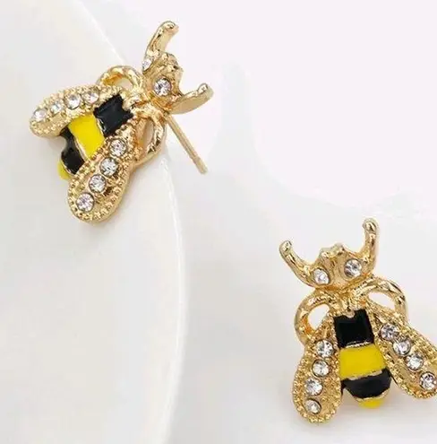 Bumblebee Stud Earrings Bee Bug Rhinestone New Yellow